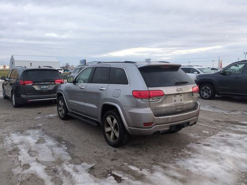 Used 2016 Jeep Grand Cherokee Overland w/ Advanced Technology Group image 8