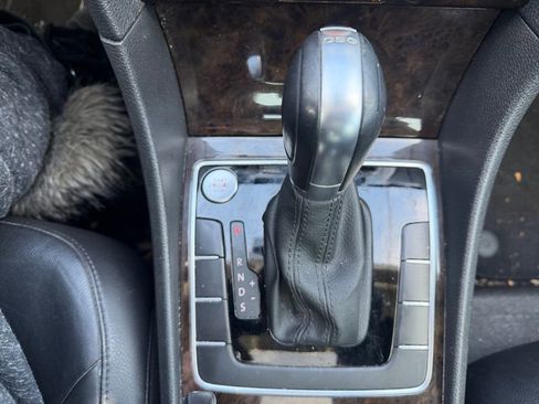 Used 2014 Volkswagen Passat TDI SEL Premium image 16