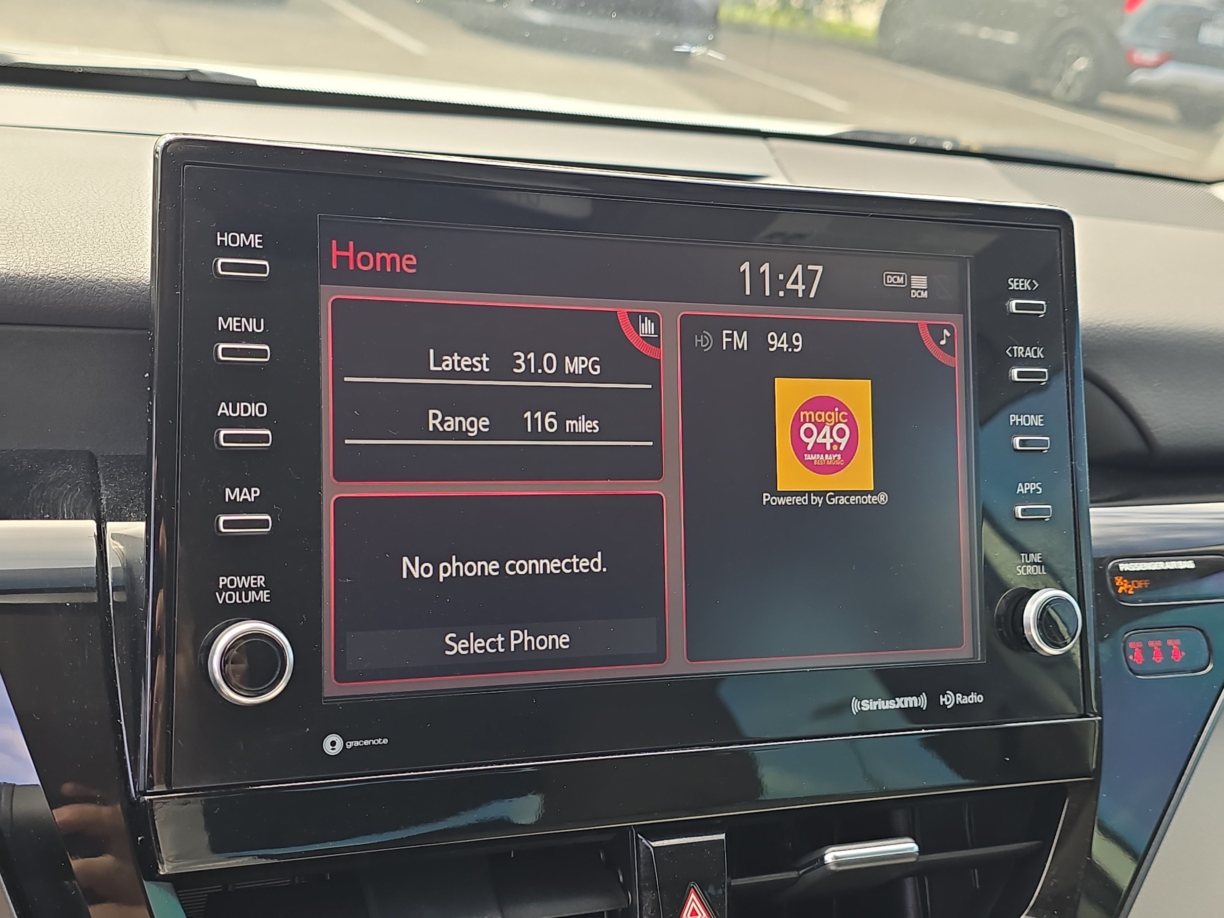Used 2022 Toyota Camry SE w/ Audio Upgrade Package FWD image 23