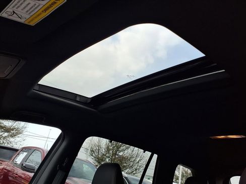 Used 2025 Honda Passport Black Edition image 25