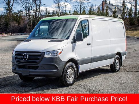 Used 2019 Mercedes-Benz Sprinter 144 w/ Driver Convenience Package image 1