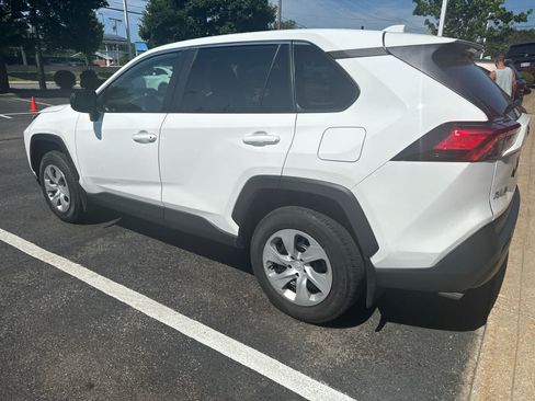 Used 2023 Toyota RAV4 LE FWD image 2