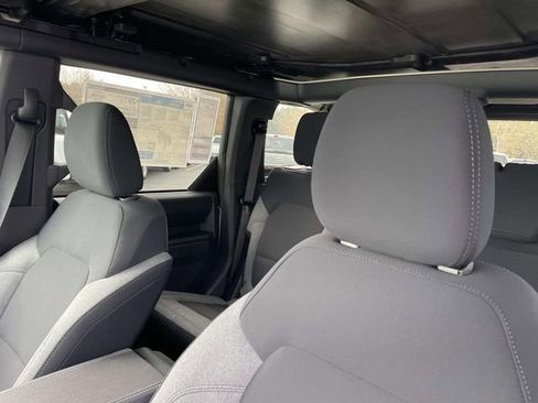 New 2025 Ford Bronco Big Bend AWD/4WD image 20