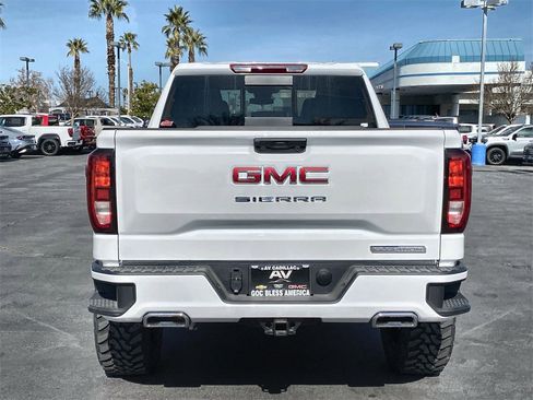New 2026 GMC Sierra 1500 Elevation image 12