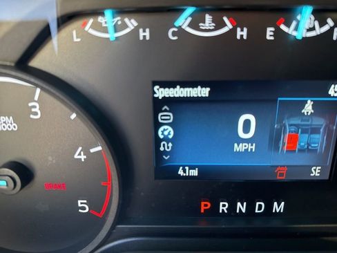 New 2025 Ford F250 XL w/ FX4 Off-Road Package AWD/4WD image 24