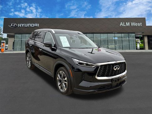 Used 2024 INFINITI QX60 Luxe image 3