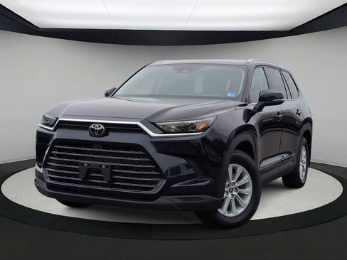 Used 2024 Toyota Grand Highlander AWD image 1