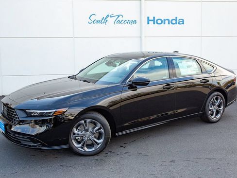New 2026 Honda Accord EX-L image 2