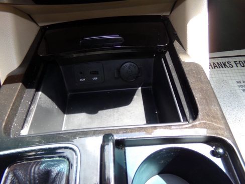 Used 2015 Kia Cadenza Premium w/ Luxury Package image 62