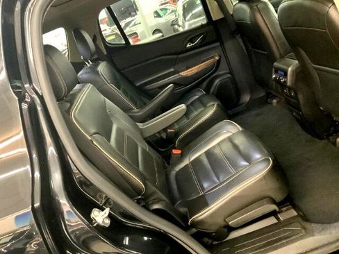 Used 2019 GMC Acadia Denali w/ Technology Package image 16