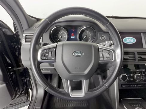 Used 2019 Land Rover Discovery Sport SE AWD/4WD image 10
