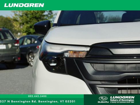 Certified 2025 Subaru Forester image 11