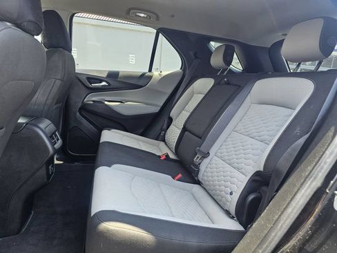 Used 2020 Chevrolet Equinox LS w/ LS Convenience Package FWD image 22