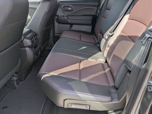 New 2026 Honda Ridgeline Black Edition image 14