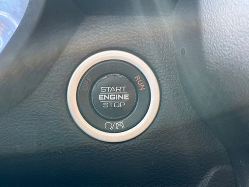 Used 2019 RAM 2500 Big Horn image 21