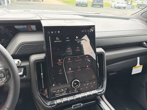 New 2026 GMC Yukon AT4 Ultimate AWD/4WD image 27