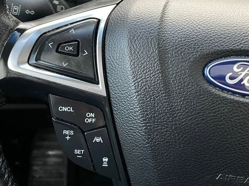 Used 2019 Ford Edge SEL w/ Equipment Group 201A image 15