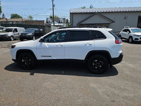 Used 2023 Jeep Cherokee Altitude Lux w/ Lux Elite Package AWD/4WD image 6