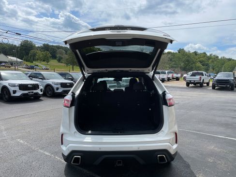 Certified 2023 Ford Edge ST AWD/4WD image 9