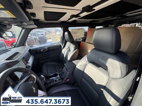New 2025 Ford Bronco Badlands image 47