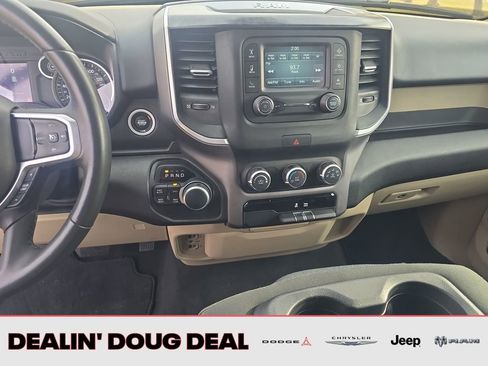 Used 2019 RAM 1500 Big Horn image 18