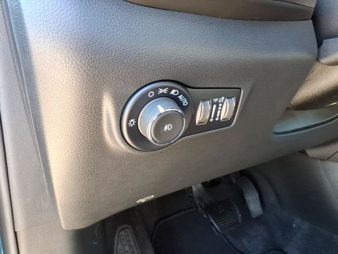 New 2026 Jeep Compass Latitude AWD/4WD image 19