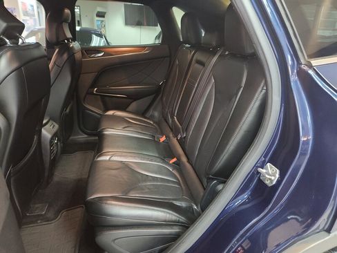 Used 2017 Lincoln MKC Select w/ Select Plus Package image 12