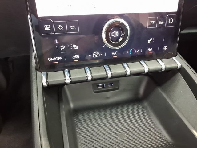 Used 2026 GMC Terrain Elevation FWD image 14
