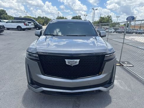 Used 2022 Cadillac Escalade ESV Sport Platinum w/ LPO, ONYX Package AWD/4WD image 2
