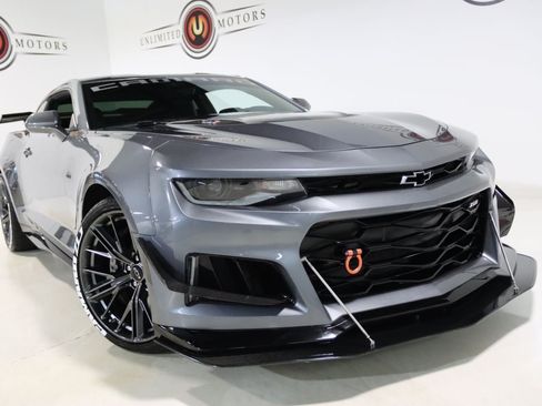 Used 2022 Chevrolet Camaro ZL1 RWD image 72