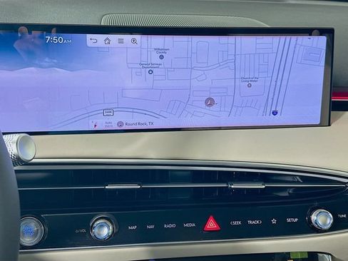 New 2026 Genesis GV70 2.5T AWD/4WD image 12