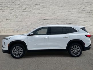 Used 2025 Buick Enclave Preferred video 2