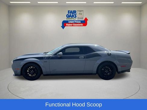 Used 2022 Dodge Challenger R/T Scat Pack RWD image 10