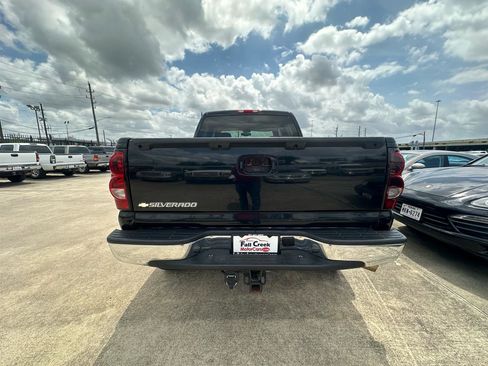 Used 2007 Chevrolet Silverado 1500 LT w/ Onstar Plus Package image 4