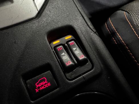 Used 2019 Subaru Crosstrek 2.0i Premium image 31