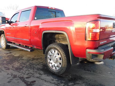 Used 2018 GMC Sierra 2500 Denali w/ Duramax Plus Package image 6