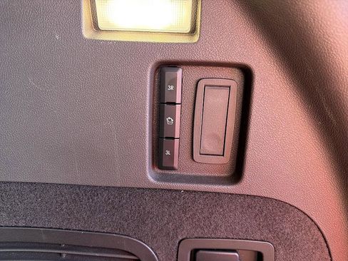 Used 2021 Lincoln Aviator AWD w/ Elements Package image 26