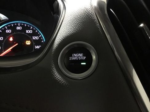 Used 2019 Chevrolet Traverse LT w/ LPO, Floor Liner Package AWD/4WD image 29