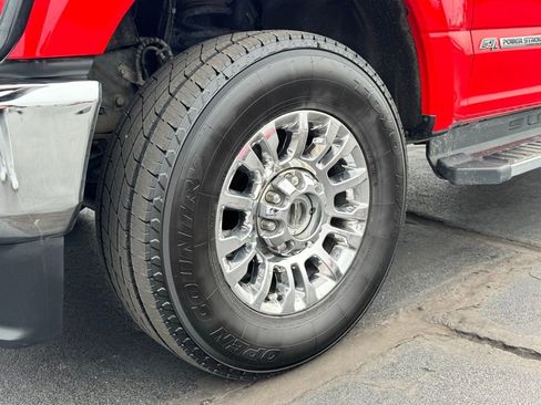 Used 2022 Ford F250 Lariat w/ Chrome Package image 29