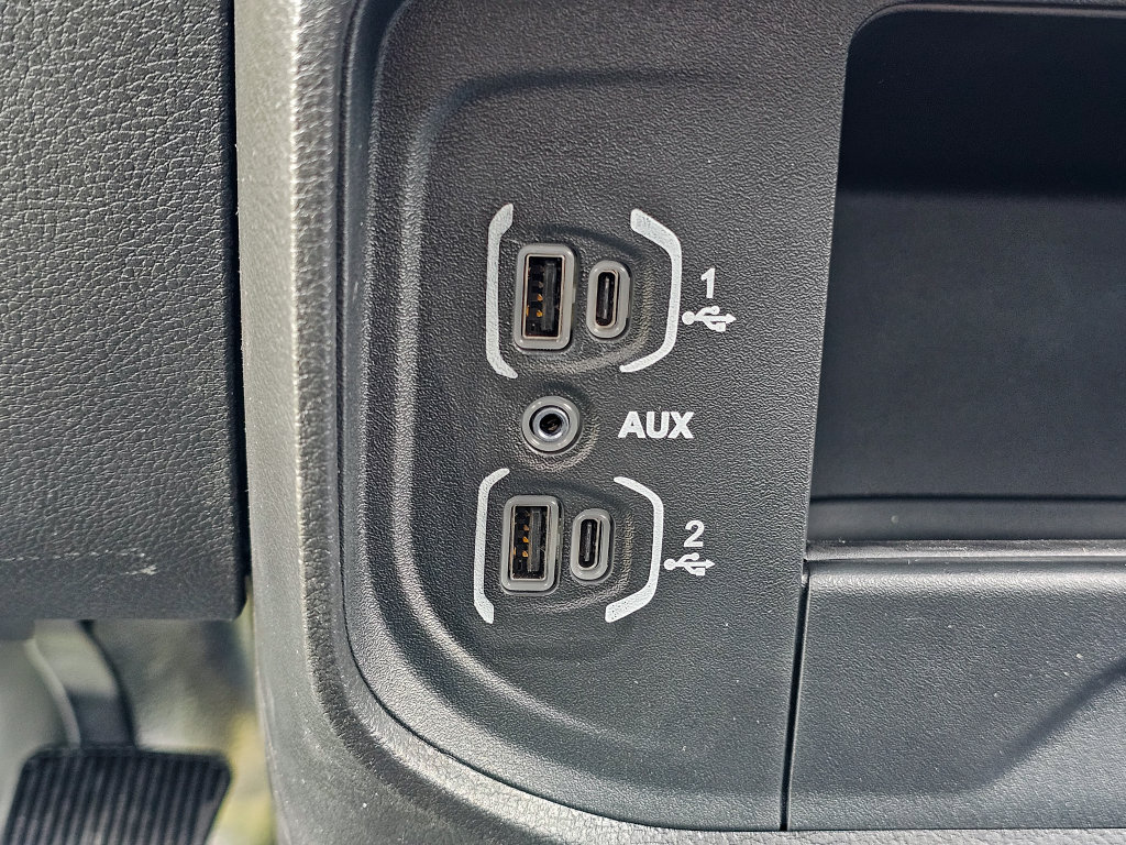New 2026 RAM 3500 Tradesman AWD/4WD image 30