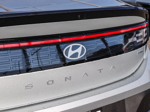 New 2026 Hyundai Sonata Blue FWD image 12
