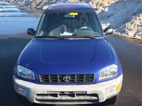 Used 1998 Toyota RAV4 4WD 4-Door image 16