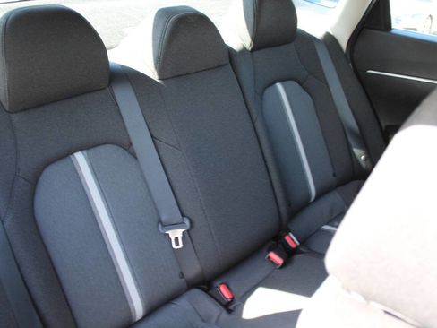 Used 2022 Hyundai Sonata SE FWD image 11