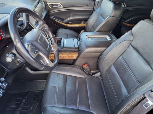 Used 2016 GMC Yukon Denali image 17