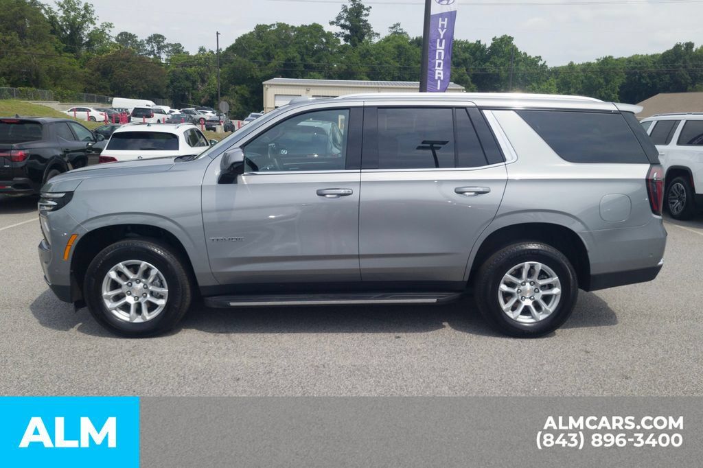 Used 2025 Chevrolet Tahoe LT AWD/4WD image 11
