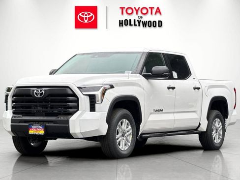 New 2026 Toyota Tundra SR5 AWD/4WD image 7