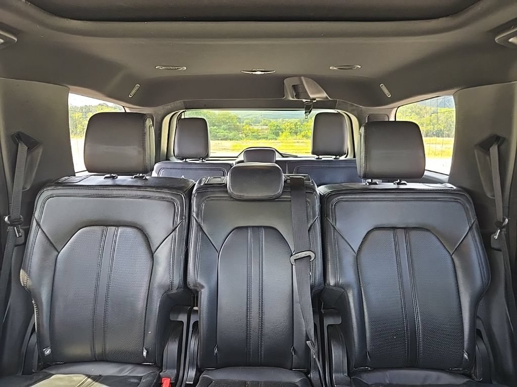Used 2020 Ford Expedition Limited RWD image 23