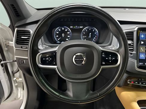 Used 2019 Volvo XC90 T6 Momentum w/ Advanced Package AWD/4WD image 13