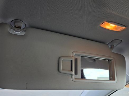 Used 2024 Volkswagen Taos S image 39