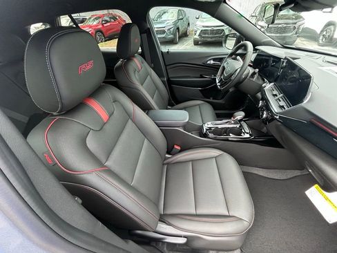 New 2026 Chevrolet Trax RS w/ Driver Confidence Package image 24